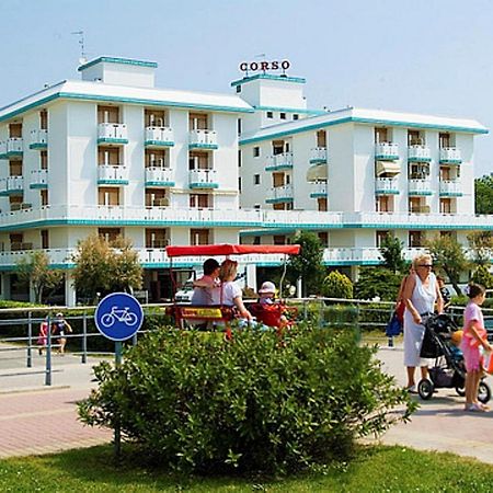 Corso Villa Bibione Buitenkant foto